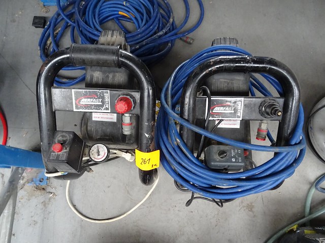 2x draagbare compressor aerfast - afbeelding 2 van  3