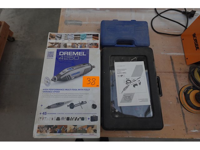 2x dremel - afbeelding 1 van  8