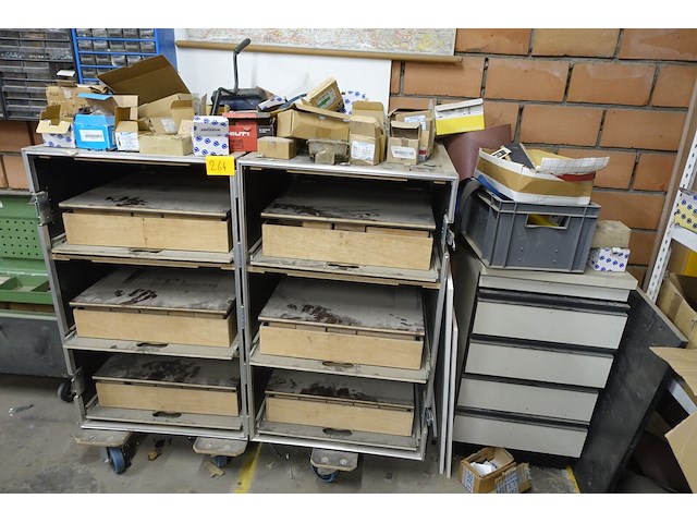 2x dubbele verrijdbare flightcase + inhoud - afbeelding 1 van  12