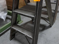 2x dubbelzijdige alu ladder - afbeelding 1 van  4