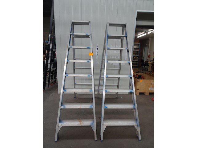 2x dubbelzijdige alu trapladder solide - afbeelding 1 van  2