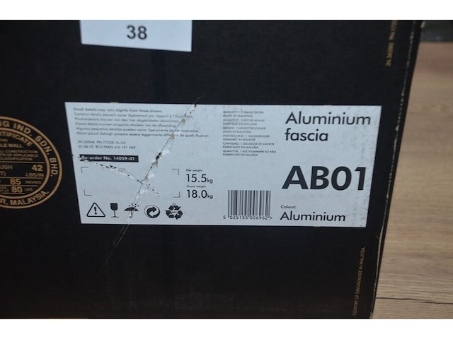 2x dyson airblade ab01 aluminium handdrogers, werking onbekend (b421) - afbeelding 7 van  8