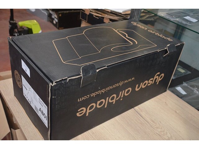 2x dyson airblade ab01 aluminium handdrogers, werking onbekend (b421) - afbeelding 8 van  8