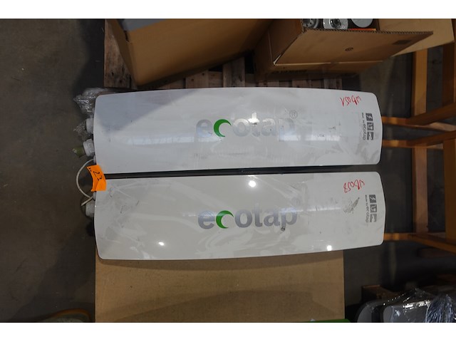 2x ecotap laadpaal - afbeelding 1 van  4