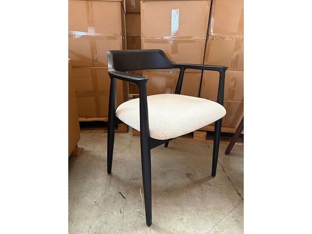 2x eetkamerstoel ash wood zwart met beige kussen - afbeelding 2 van  2