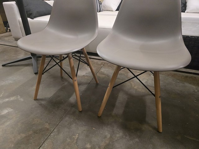 2x eetkamerstoel eams grey zonder arm pp - afbeelding 3 van  3