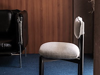 2x eetkamerstoel zwarte afwerking - essenhout - afbeelding 5 van  5