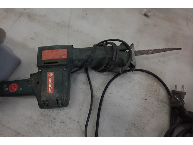 2x elektrisch gereedschap - afbeelding 2 van  5