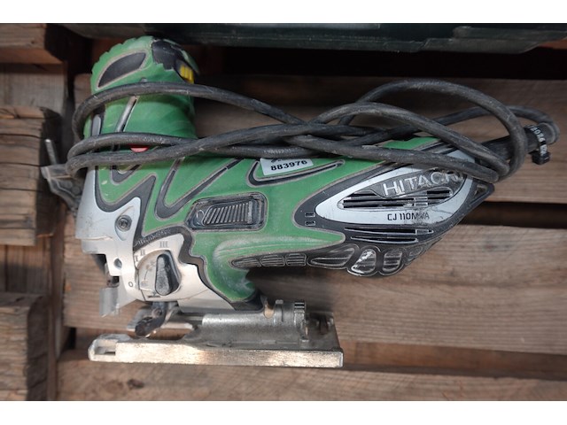 2x elektrische decoupeerzaagmachine hitachi - afbeelding 4 van  5