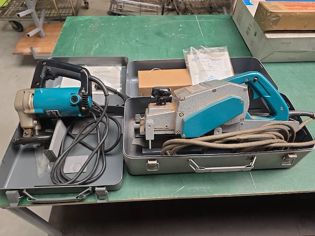 (2x) elektrische gereedschappen makita - afbeelding 1 van  6