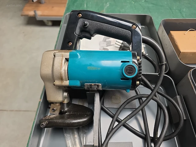 (2x) elektrische gereedschappen makita - afbeelding 2 van  6