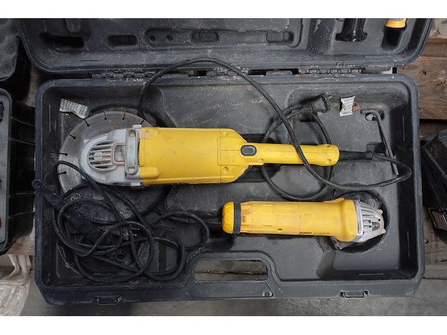 2x elektrische haakse slijper dewalt - afbeelding 1 van  2