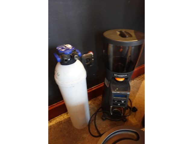 2x espressomachine nespresso - afbeelding 4 van  8