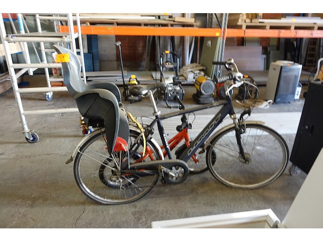 2x fiets - afbeelding 1 van  3