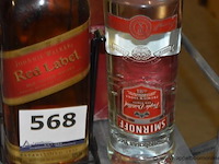 2x fles, wo. 1x fles whisky, johnnie walker red label, 1x fles vodka, smirnoff triple distilled - afbeelding 2 van  2
