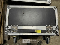 2x flight-case op wielen prof led verlichting - afbeelding 1 van  4