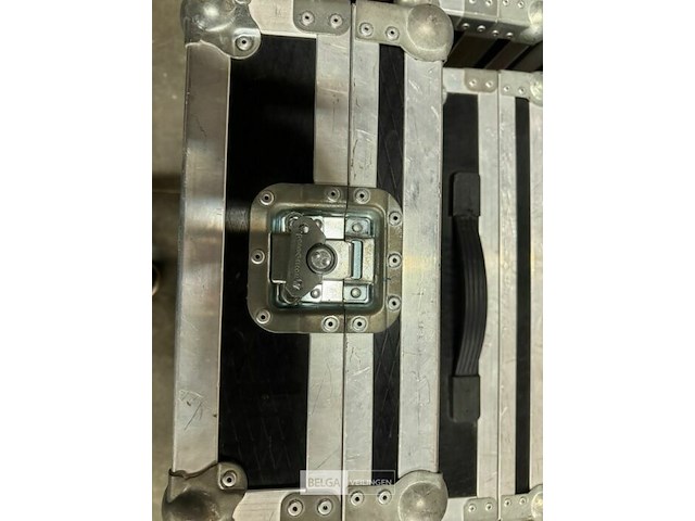 2x flightcase - afbeelding 5 van  7