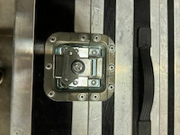 2x flightcase - afbeelding 5 van  7