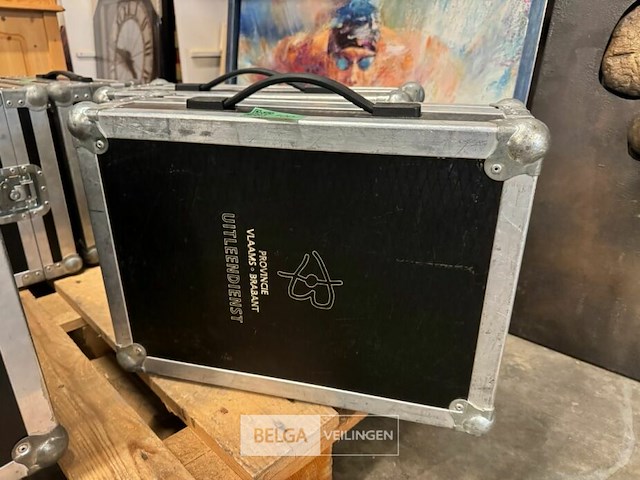 2x flightcase - afbeelding 2 van  7