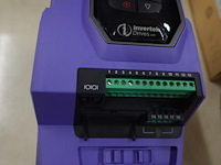 2x frequentieregelaar invertek - afbeelding 3 van  6