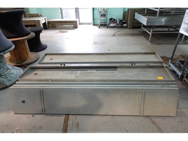 2x galva kweektafel - afbeelding 1 van  3