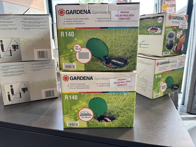2x gardena verzonken zwenksproeiers - afbeelding 1 van  2