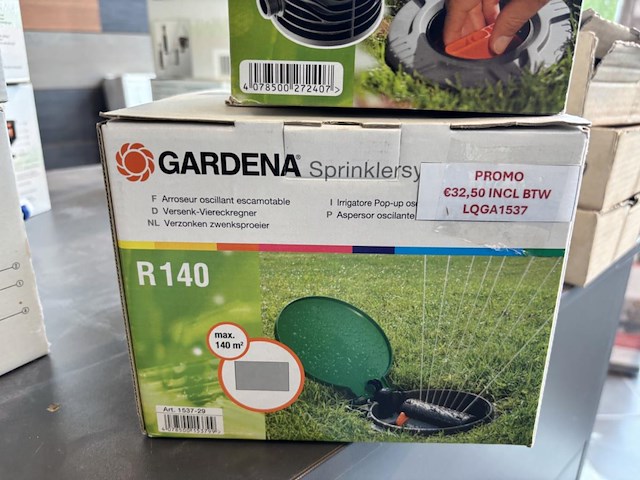 2x gardena w.o. zwenksproeier & sprinkler - afbeelding 2 van  3