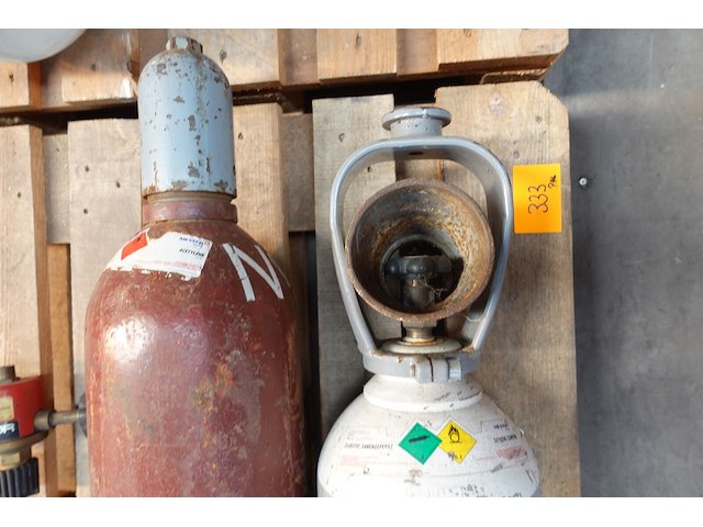 2x gasfles met meter - afbeelding 3 van  7