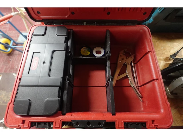 2x gereedschapskoffer keter - afbeelding 4 van  8