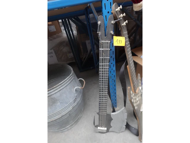 2x gitaar kiss ( decoratie ) - afbeelding 2 van  3