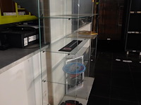 2x glazen kast - afbeelding 2 van  2