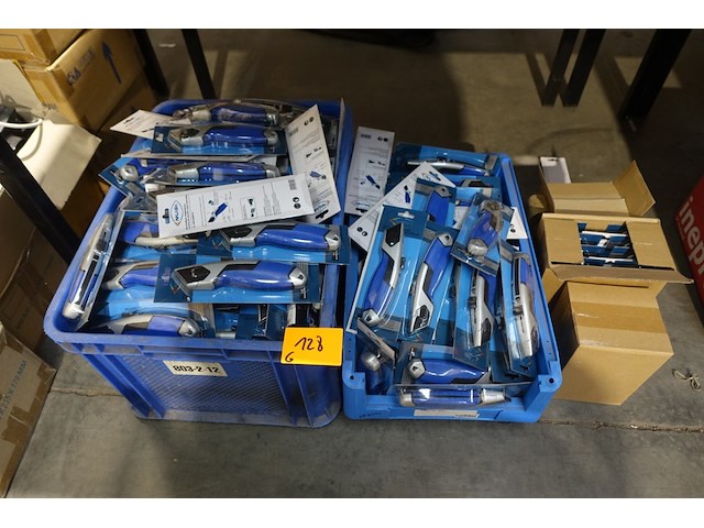 2x grijpbak cuttermessen - afbeelding 1 van  2