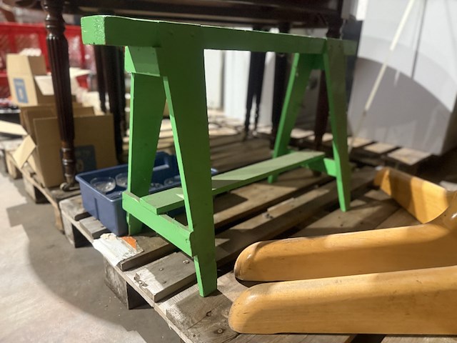 2x groene houten staander - afbeelding 2 van  2