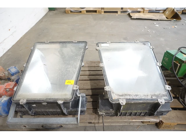 2x grote verstraler - afbeelding 1 van  6