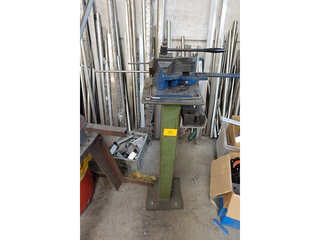 2x handmatige metaalbewerking machine - afbeelding 1 van  9