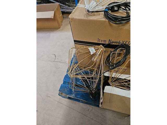 2x hanglamp design goud d40cm x 38cm h - afbeelding 3 van  3