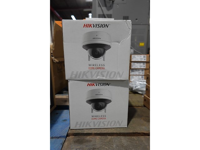 2x hikvision dome camera 4mp - afbeelding 1 van  2