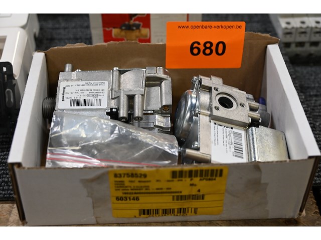 2x honeywell gasventielblok - afbeelding 1 van  4