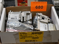2x honeywell gasventielblok - afbeelding 1 van  4