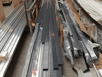 2x houder met inhoud - afbeelding 3 van  5