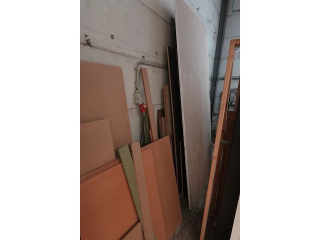 2x houten bok + restpartij diverse houten platen - afbeelding 3 van  13