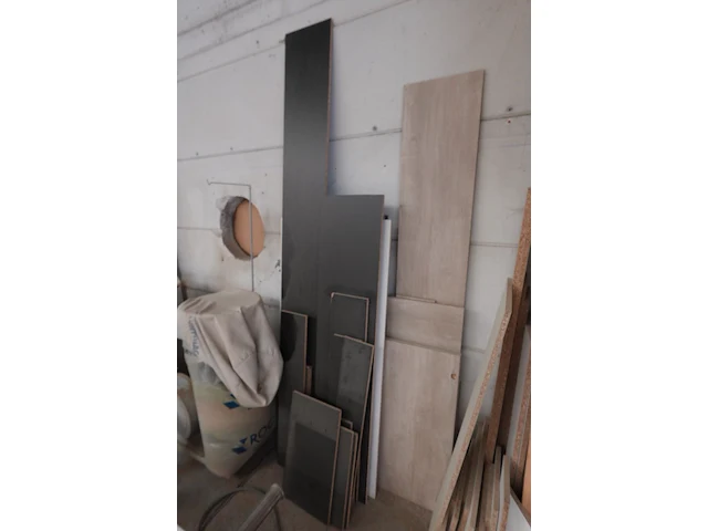 2x houten bok + restpartij diverse houten platen - afbeelding 4 van  13