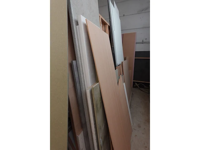 2x houten bok + restpartij diverse houten platen - afbeelding 10 van  13