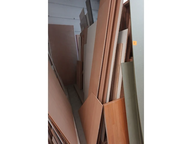 2x houten bok + restpartij diverse houten platen - afbeelding 11 van  13