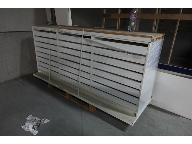 2x houten display - afbeelding 2 van  4