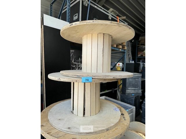 2x houten kabelhaspels ø72 x h40 cm - afbeelding 1 van  2