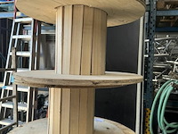 2x houten kabelhaspels ø72 x h40 cm - afbeelding 2 van  2