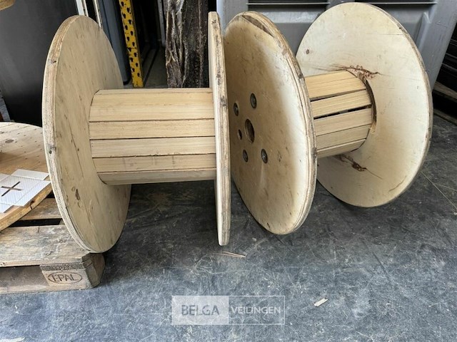 2x houten kabelhaspels ø72 x h40 cm - afbeelding 1 van  2