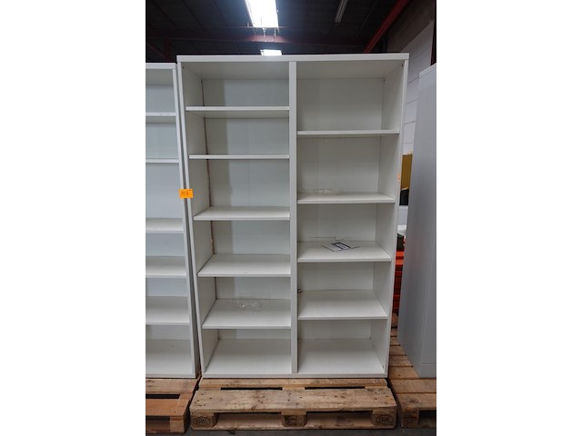 2x houten kast - afbeelding 2 van  4