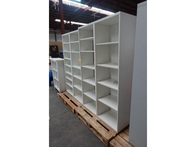 2x houten kast - afbeelding 4 van  4